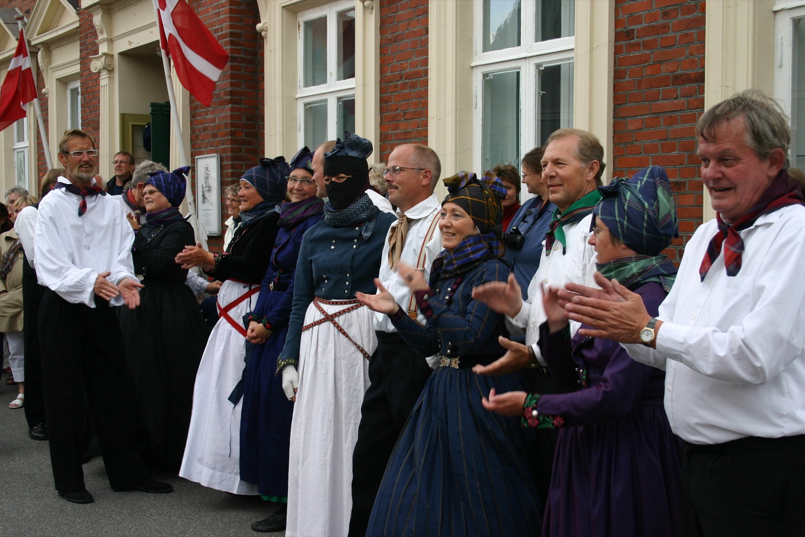 Lokal - Buggy kører på stranden