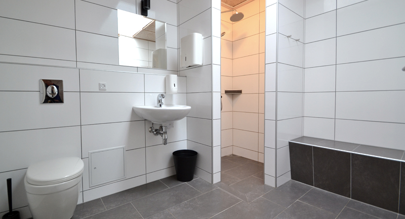 Servicebygning - toiletfaciliteter på Rødgaard Camping