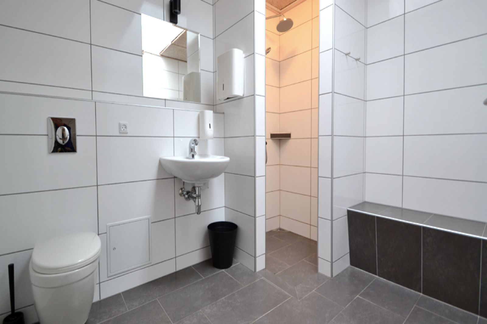 Servicebygning - toiletfaciliteter på Rødgaard Camping